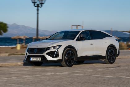 Test: Peugeot 408 1.2 PureTech EAT8 130Ps